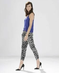 Devlin Pants In Striga 9 Devlin Pants In Striga -PESCA BOUTIQUE Sales pk830ch striga setlarge