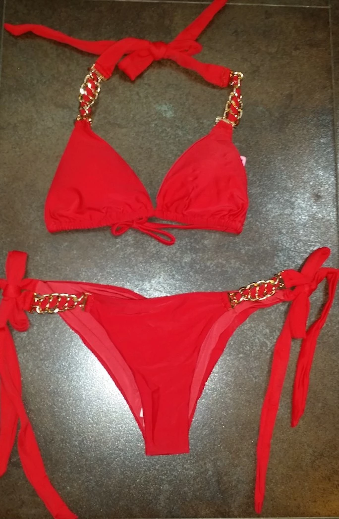 EXCLUSIVE Hard To Get Bikini Top In Red 4 EXCLUSIVE Hard To Get Bikini Top In Red - Image 2