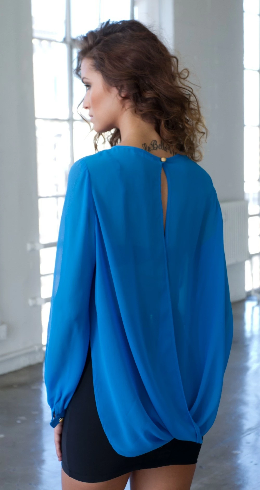 Suri Top Chiffon Turquoise 4 Suri Top Chiffon Turquoise - Image 2